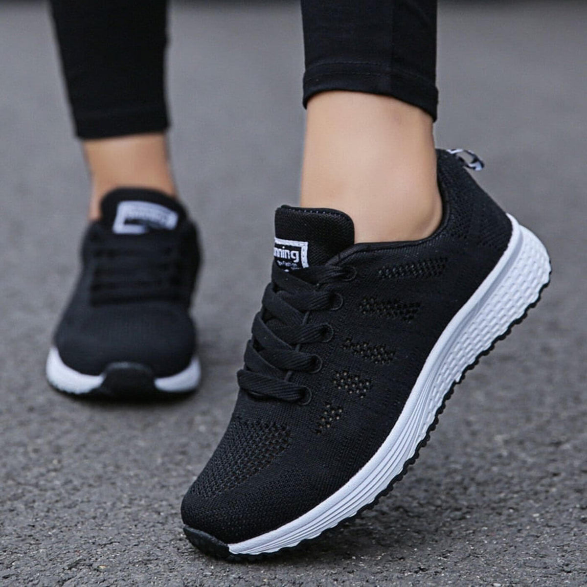 Valaria - Orthopedic Sneakers
