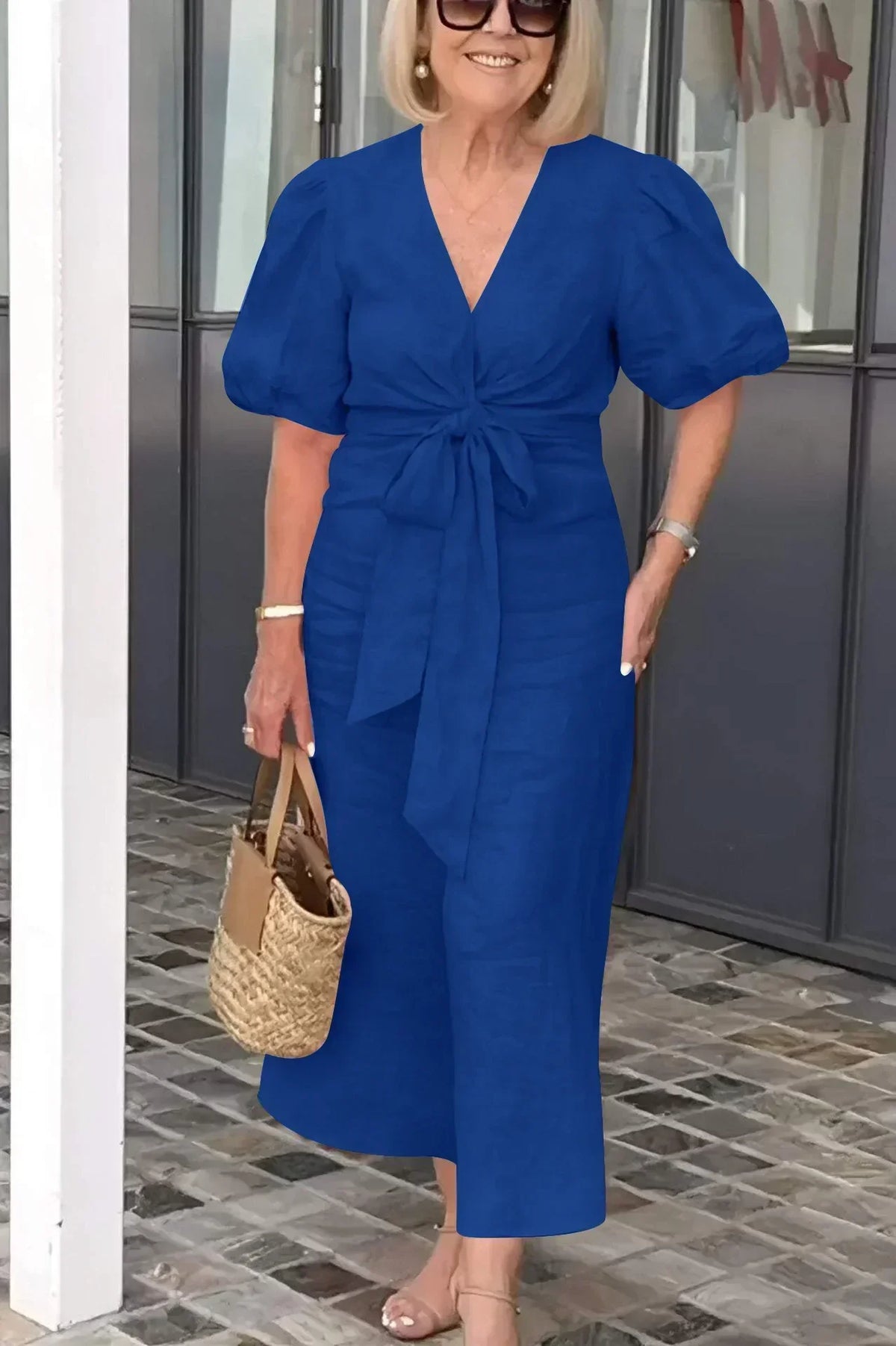 Stella - Elegant V-Neck Dress